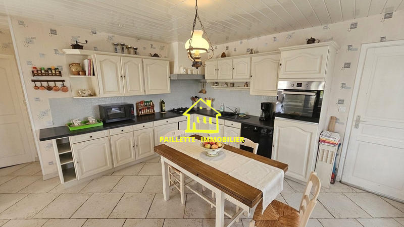 Maison ancienne - 92 m² - 3 pièces