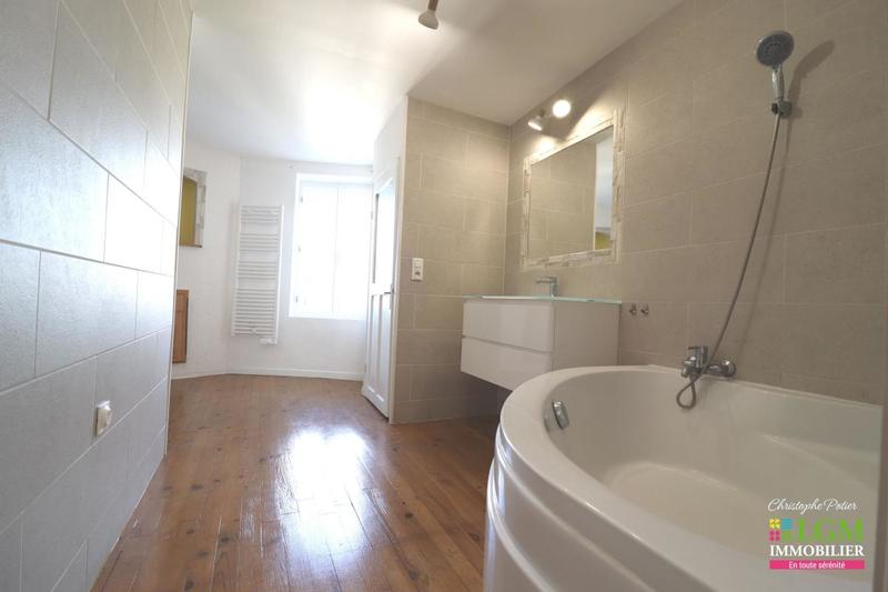 Maison de village - 150 m² - 4 pièces