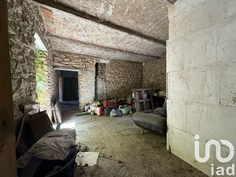 Maison - 348 m² - 16 pièces