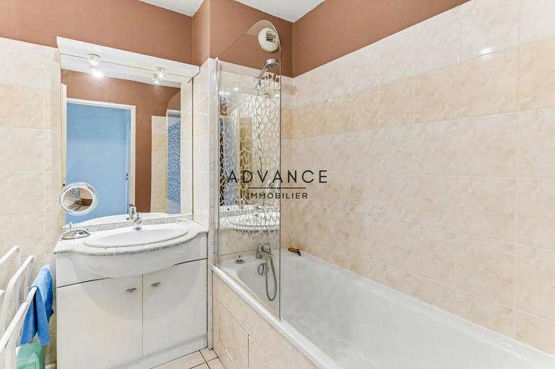 Appartement - 64 m² - 3 pièces