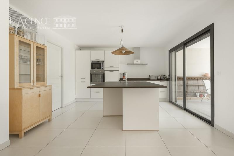 Maison - 166 m² - 5 pièces