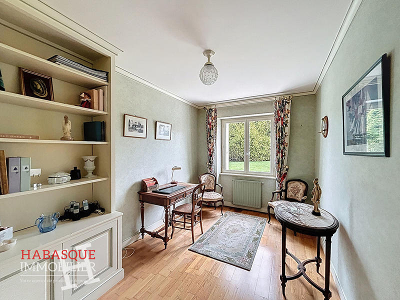 Maison - 162 m² - 7 pièces