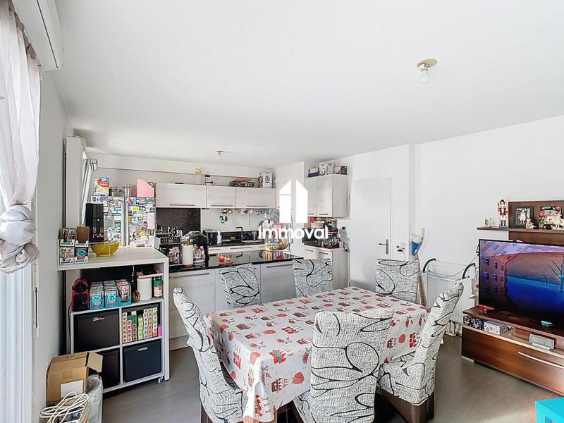 Appartement - 80 m² - 4 pièces