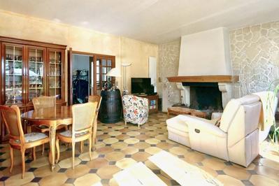 Maison - 151 m² - 6 pièces