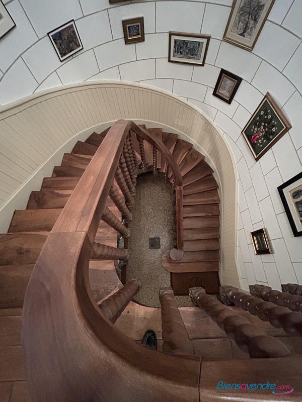 Château - 632 m² - 12 pièces