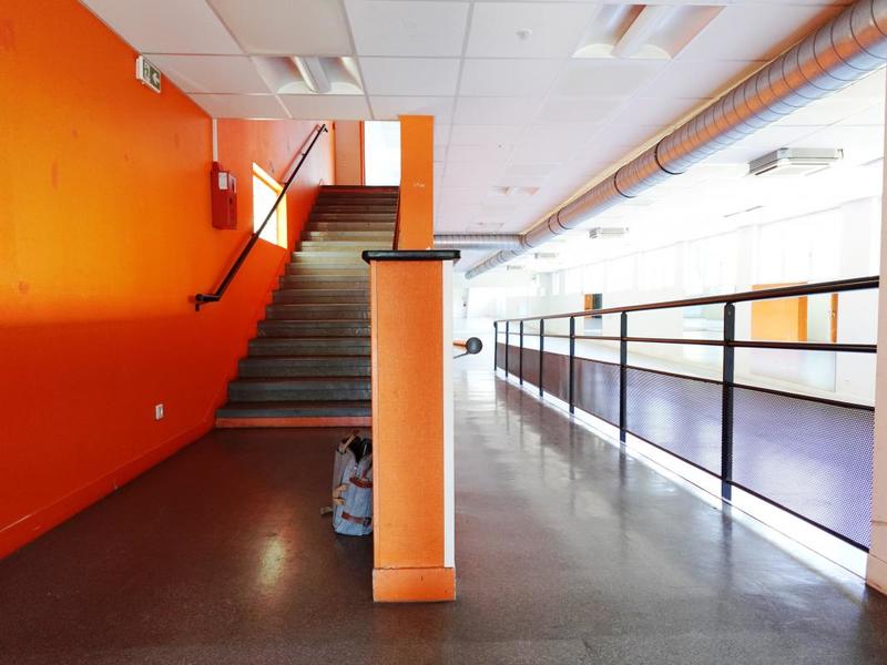 Local d'activité / Entrepôt - 460 m² - 4 pièces