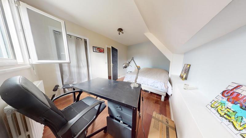 Maison - 205 m² - 7 pièces