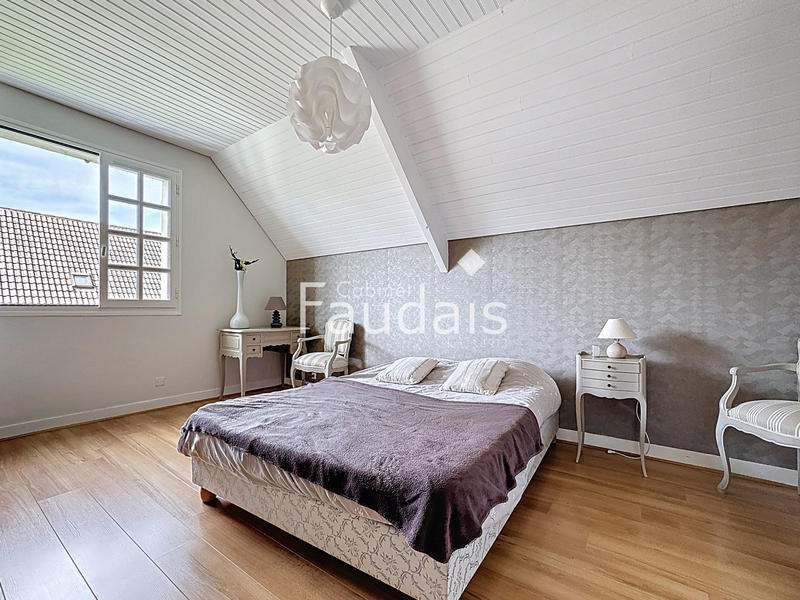 Maison - 126 m² - 5 pièces