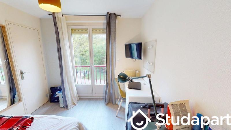 Chambre - 12 m² - 1 pièce