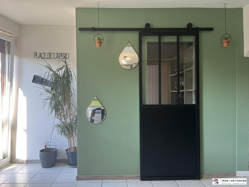 Appartement - 104 m² - 3 pièces