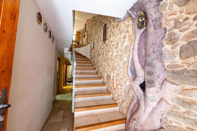 Maison - 102 m² - 5 pièces