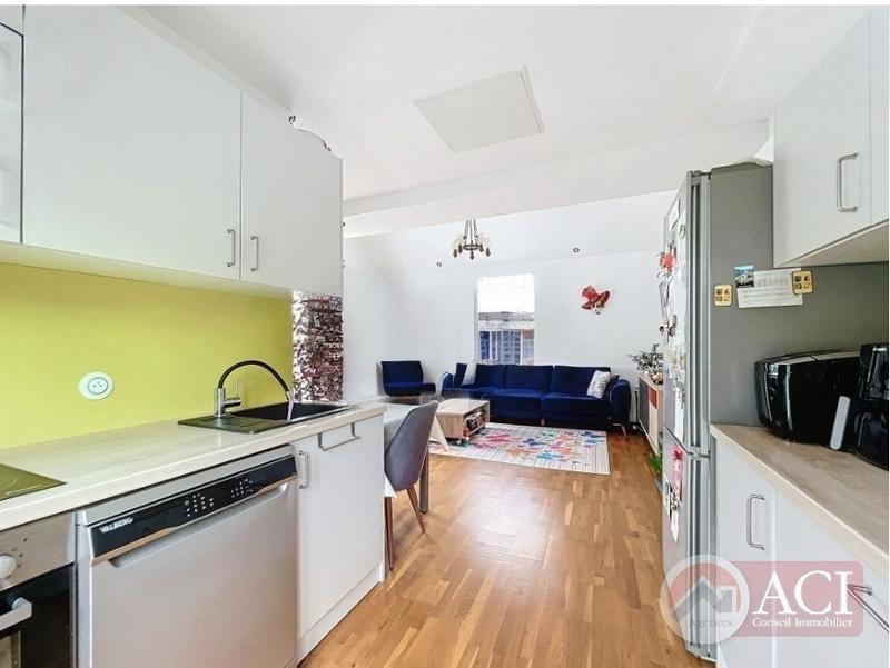 Maison - 80 m² - 3 pièces