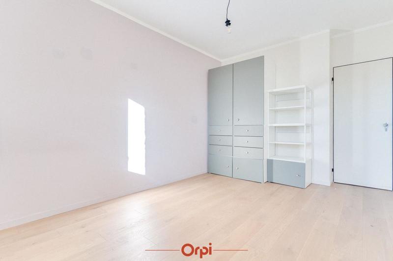 Appartement - 94 m² - 4 pièces