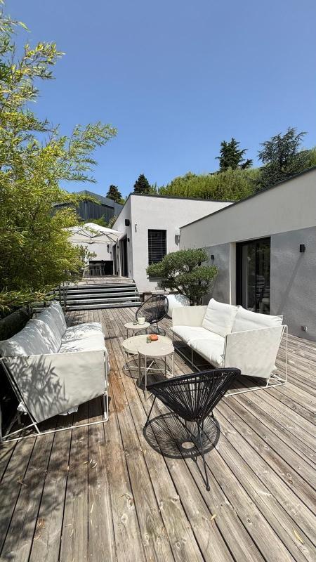 Villa - 180 m² - 6 pièces