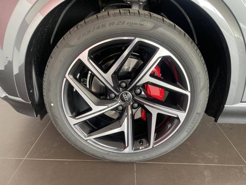 Audi q6 e-tron 306 ch 100 kWh performance s line