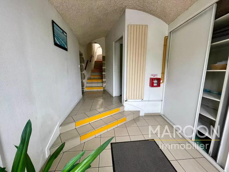 Local d'activités - 69 m² - 3 pièces