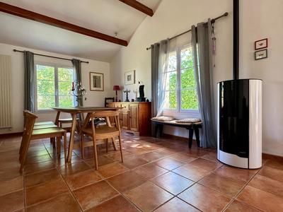 Maison - 220 m² - 10 pièces