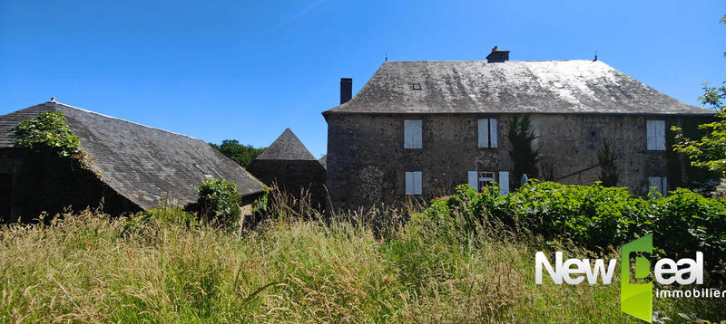 Demeure - 226 m² - 9 pièces