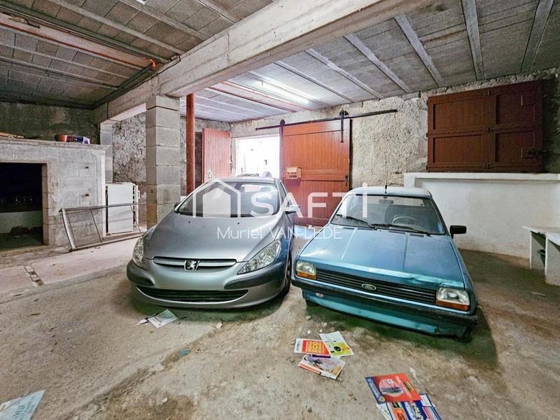 Maison - 94 m² - 5 pièces