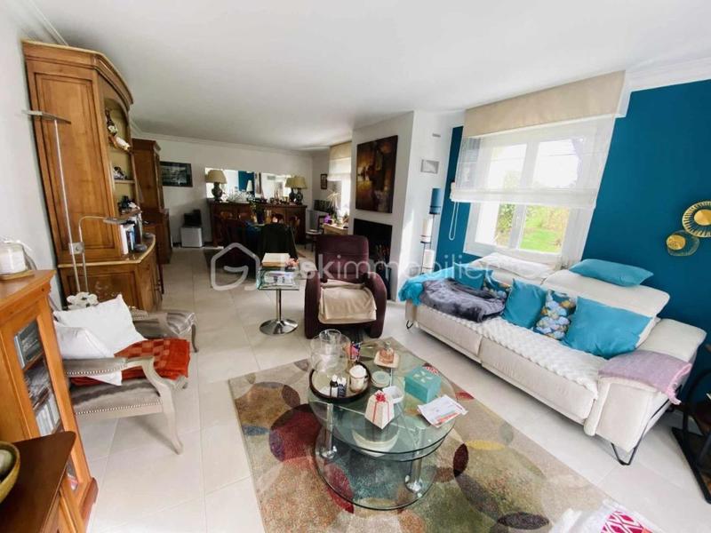 Maison - 140 m² - 7 pièces