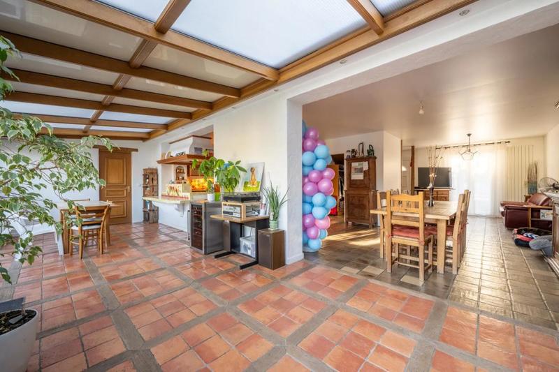 Maison - 150 m² - 6 pièces