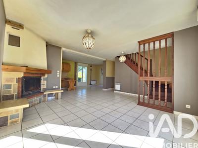 Maison - 135 m² - 5 pièces