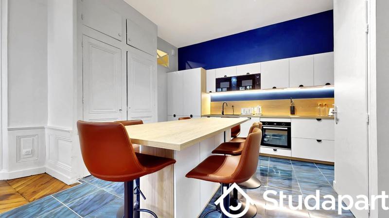 Chambre - 13 m² - 1 pièce