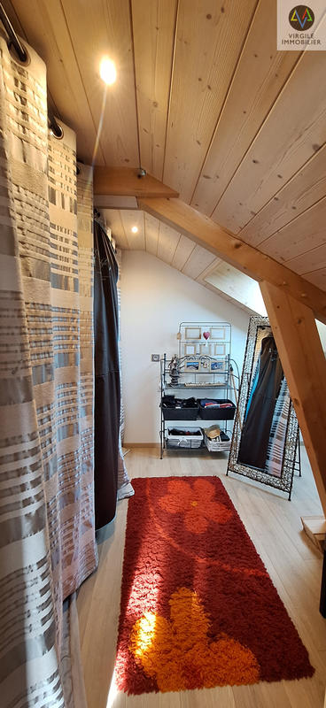 Maison - 151 m² - 6 pièces