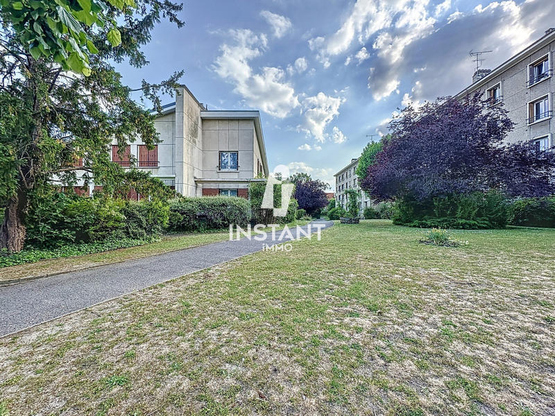 Appartement - 70 m² - 4 pièces