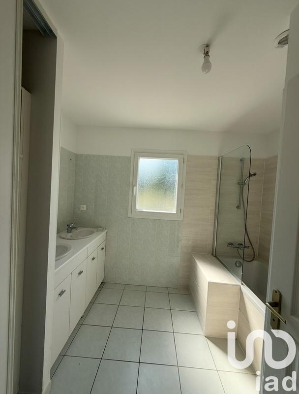 Maison - 93 m² - 5 pièces