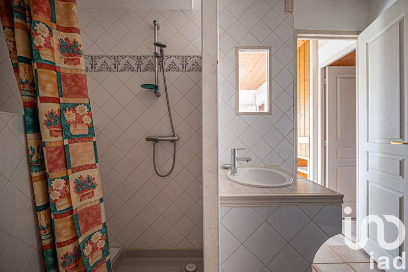 Maison - 207 m² - 6 pièces