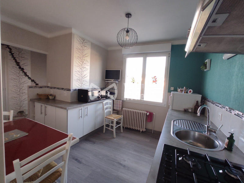 Maison traditionnelle - 63 m² - 5 pièces