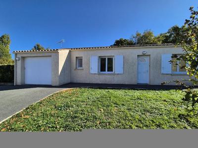 Maison - 80 m² - 4 pièces