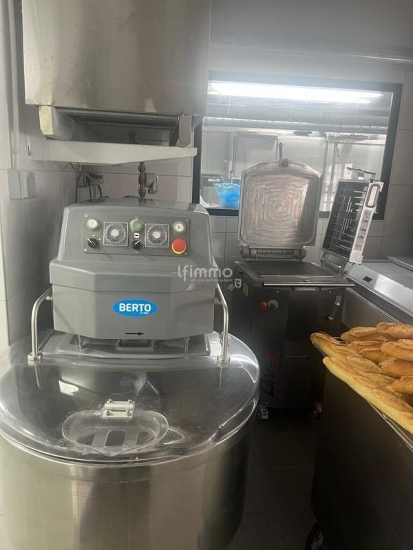 Fonds de commerce - Bureau - 150 m²