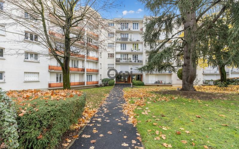 Appartement - 79 m² - 4 pièces