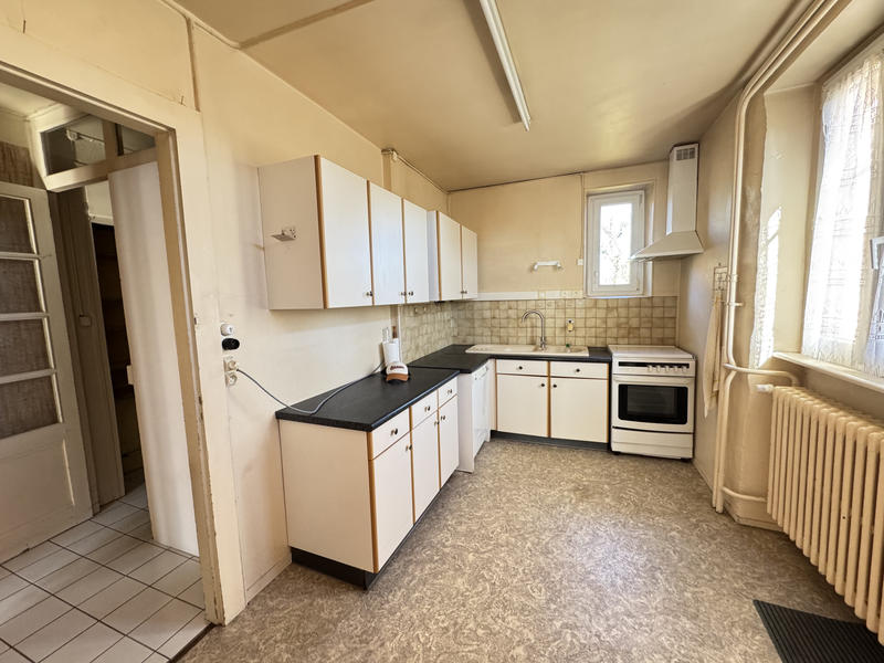 Maison - 136 m² - 7 pièces