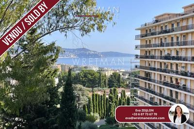 Appartement - 80 m² - 3 pièces