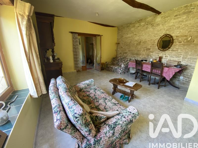 Maison de village - 341 m² - 10 pièces