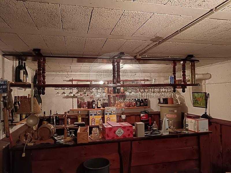 Maison - 156 m² - 6 pièces