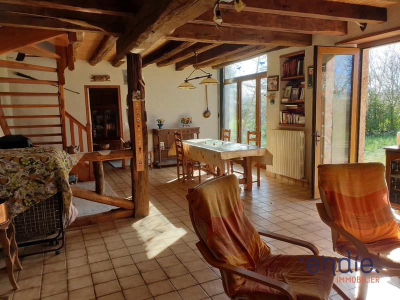 Maison - 170 m² - 7 pièces