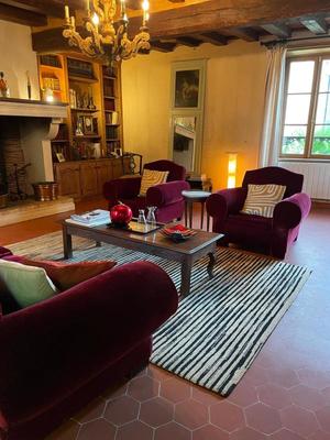 Maison - 285 m² - 10 pièces