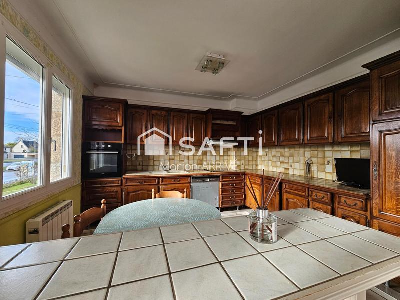 Maison - 98 m² - 5 pièces