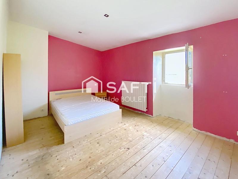 Maison - 218 m² - 6 pièces