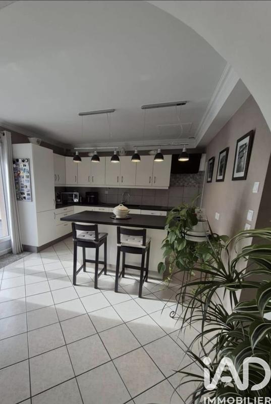 Appartement - 168 m² - 7 pièces