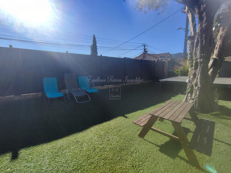 Maison - 82 m² - 5 pièces