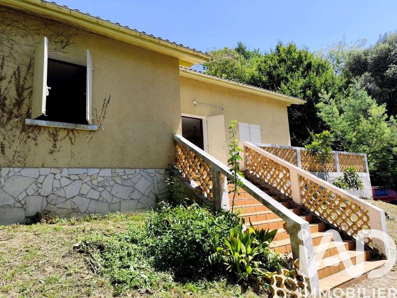 Maison - 117 m² - 5 pièces