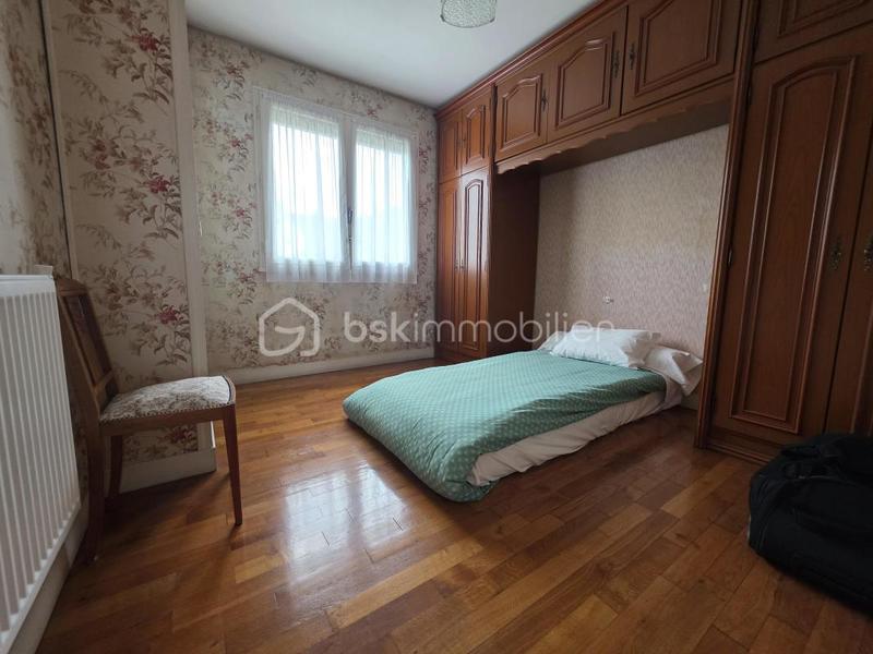 Maison traditionnelle - 96 m² - 4 pièces