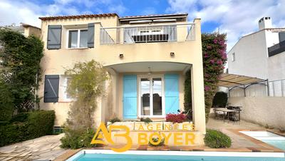 Maison - 121 m² - 4 pièces