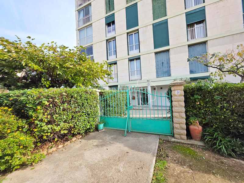 Appartement - 85 m² - 4 pièces