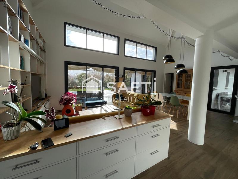 Maison - 135 m² - 5 pièces